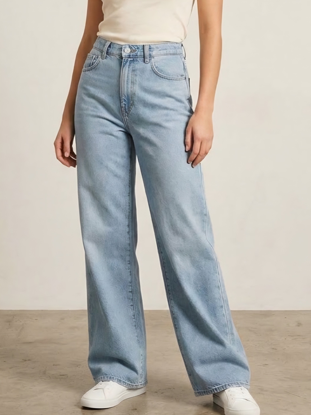 RW&CO. Light Wash High-Rise Wide Leg Jeans
